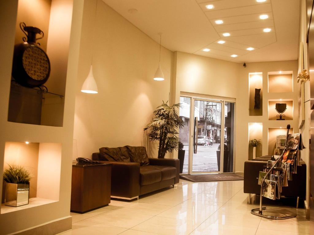 Hotel Brasilia Курітіба Екстер'єр фото