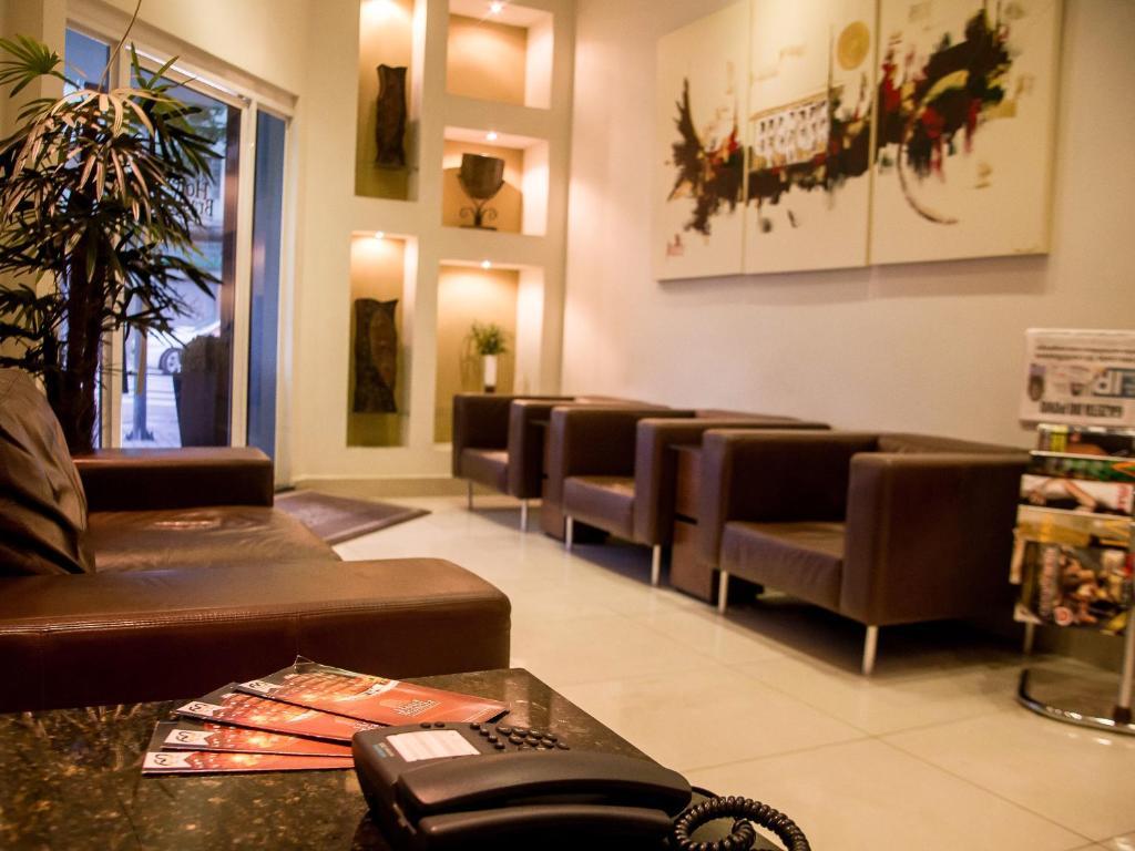 Hotel Brasilia Курітіба Екстер'єр фото