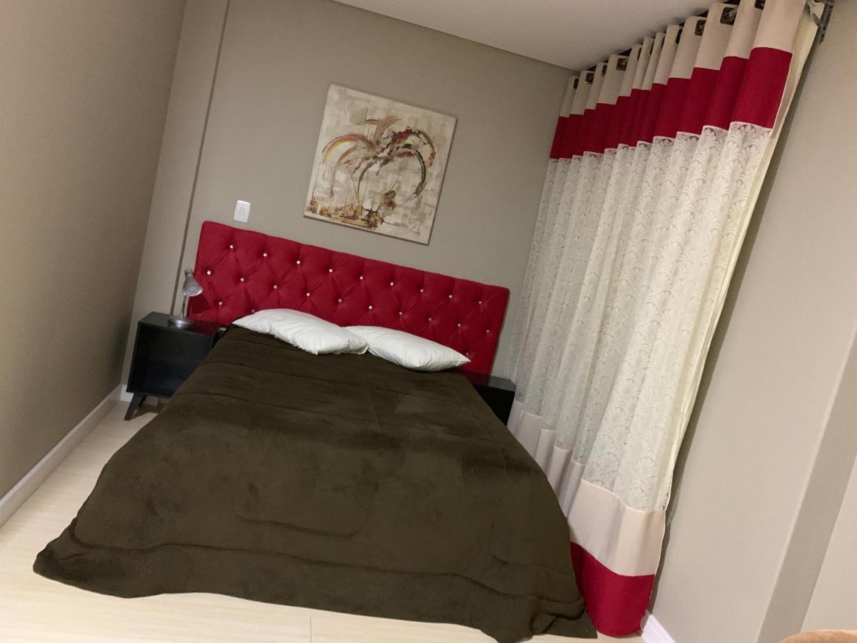 Hotel Brasilia Курітіба Екстер'єр фото